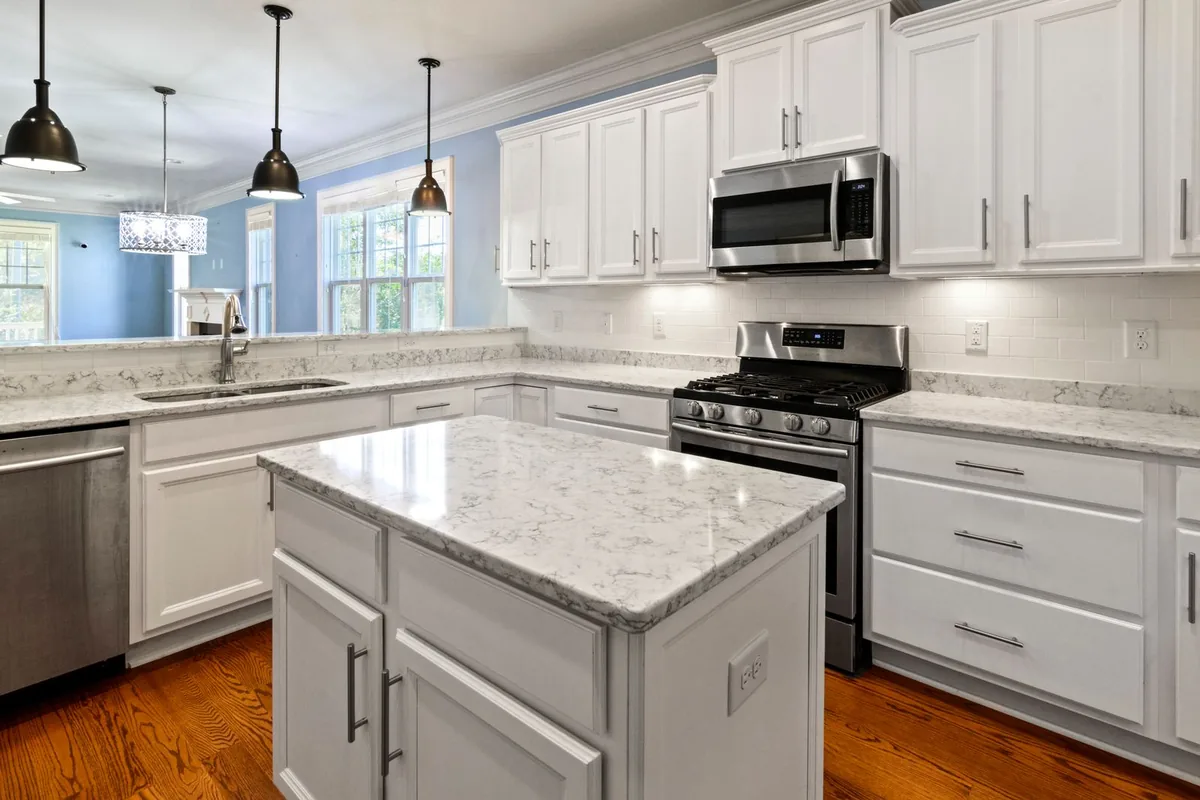 Filth & Squalor Cleanup in Lunenburg, MA